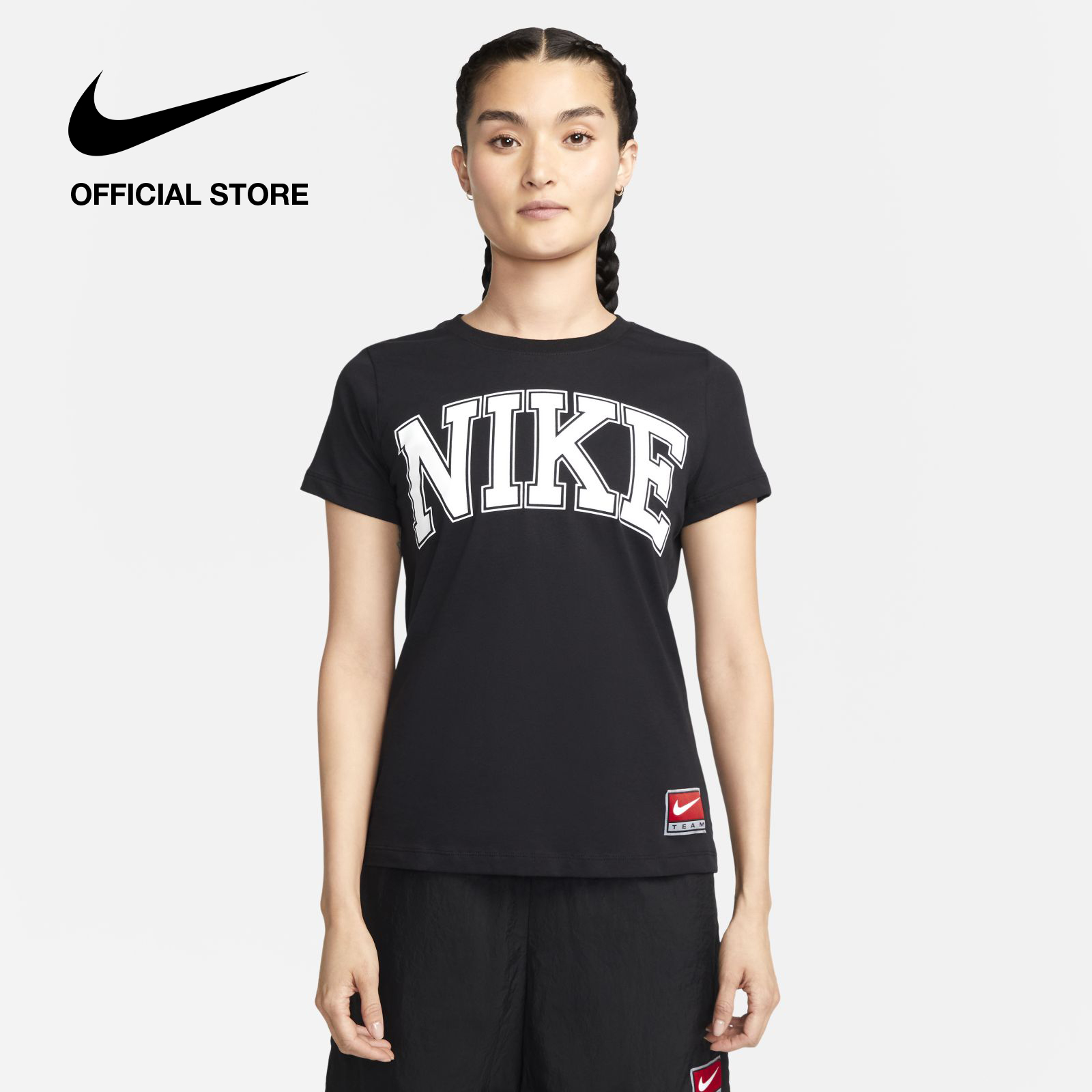 Nike Women's Sportswear Team T-Shirt - Black
